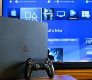 Геймер перетворив PlayStation 4 Pro на справжній витвір мистецтва