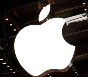 Інвестори тиснуть на Apple через повільний розвиток штучного інтелекту