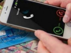 Як не стати жертвою телефонних шахраїв: поради поліції