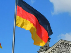 У Німеччині закликали соцмережі боротися з ШІ-фейками про Голокост