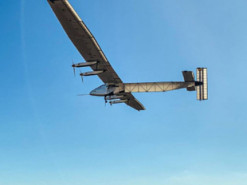 В США разработали БПЛА на солнечных батареях: может находиться в воздухе целый год