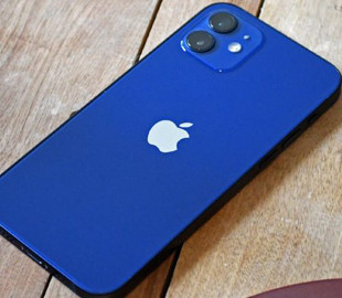 Основні мінуси iPhone 12 в 2023 році