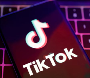 TikTok дозволить користувачам із США завантажувати застосунок з сайту