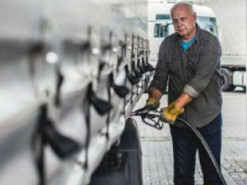 У НБУ розповіли, до чого готуватися водіям у 2023 році