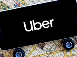 Uber змушений призупинити роботу у Женеві через визнання платформи роботодавцем