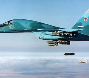 Російський літак знову скинув бомбу на власну територію, але цього разу у Воронезькій області