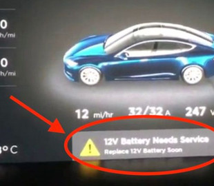 Обновлённые Tesla Model S и Model X перешли на использование литийионных 12-вольтовых батарей