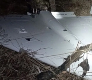 На Чернігівщині місцеві жителі намагалися злити пальне зі збитого Шахеда