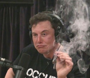 NASA перевірить роботу Boeing і SpaceX через куріння марихуани Ілоном Маском