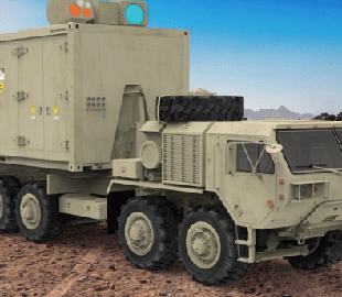 Збиватиме від дронів до літаків: армія США замовила 300-кіловатні лазерні установки