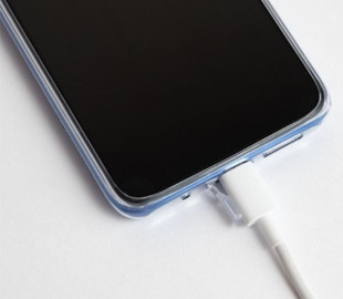 Дослідження виявили небезпеку батарей смартфонів