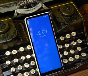 Дебютировал смартфон Xiaomi Qin AI Assistant Pro