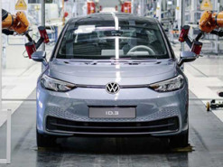 Volkswagen инвестирует до $34 млрд в электрификацию модельного ряда