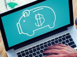 Жінка вмовила свою знайому дати гроші на розвиток бізнесу, а сама “відпочивала” в столиці