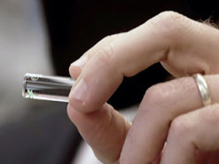 Пентагон предложил чипировать людей для ранней диагностики COVID-19 и других вирусов