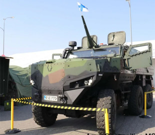 Protolab представила в Польщі вдосконалений бронетраспортер-амфібію PMPV 6×6