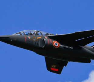 Франція знайшла 12 “зайвих” літаків Alpha Jet, які поставлять Нігерії