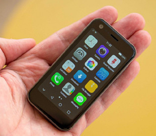 Найкращі компактні смартфони 2023 року