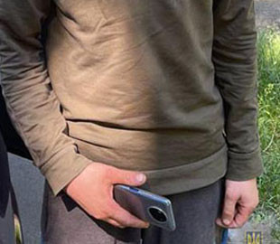 В киевской больнице пациент украл у страдавшего коронавирусом пенсионера мобильный телефон