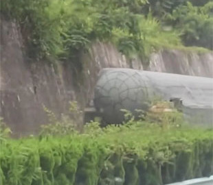 Китай маскує мобільний ядерний арсенал у камуфляж: в мережу злили рідкісні кадри