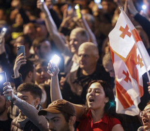 Прем’єр Грузії вірить, що скандальний закон про "іноагентів" наблизив переговори про вступ до ЄС