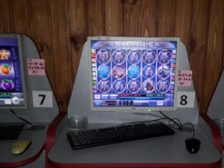 В Олевську викрили мережу підпільних Інтернет-казино