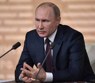 Окружение Путина может владеть активами на 4,5 млрд долларов, - "Медуза"