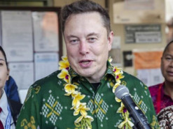 52-річний Ілон Маск став батьком удванадцяте