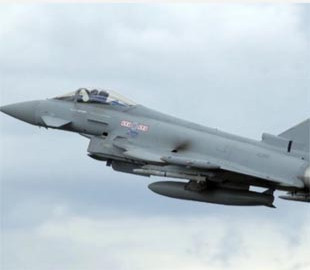 Британські винищувачі Typhoon прибули до Румунії