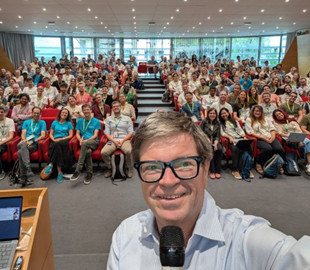 Чому один із "хрещених батьків" ШІ йде з Meta після 12 років