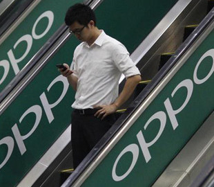 Гибкий смартфон OPPO получит адаптивную ОС