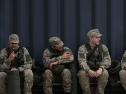 На фоні війни в Україні Литва вирішила призивати юнаків в армію відразу після школи