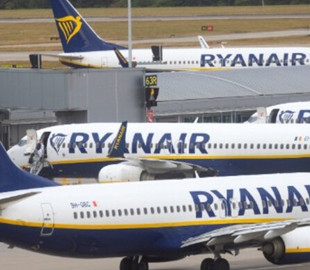 Літак Ryanair був змушений змінити пункт призначення через збої в роботі GPS