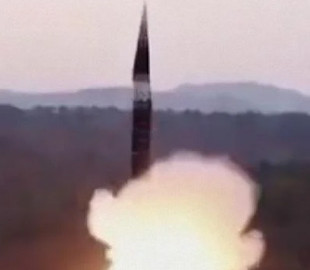 Нова ракетна розробка КНДР Hwasong-11Ma-1: аналітики розповіли нові деталі
