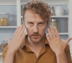 Клопотенко з "Майстер Шеф" розповів, як смачно замінити бургери українською паляницею