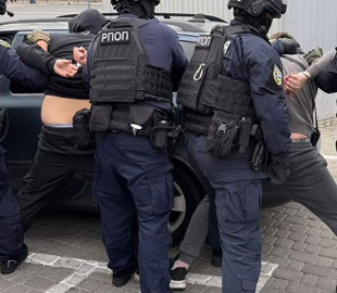 Для зняття з розшуку в «Резерв+» 20-річний тернополянин вимагав 6 тис. доларів хабаря