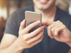 Поставки смартфонов Huawei в 2021 году рухнули более чем на 80%