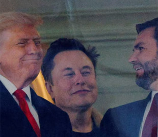 Маск та Рамасвамі планують скоротити штат держслужбовців США на 75%