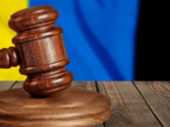 Двоє працівників «Ощадбанку» у Києві вкрали 65 тис. доларів з рахунку померлого