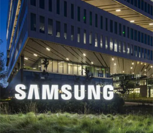 Samsung розробляє дешевшу версію Galaxy Fold 6