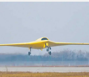 Розкриті технічні характеристики китайського безпілотного розвідувального літака CH-7