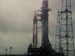 Молния четыре раза попала в ракету NASA на стартовой площадке