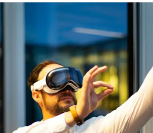 В Apple Vision Pro зʼявляться перші живі трансляції: що можна буде подивитись