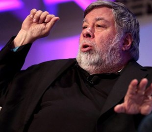 Стив Возняк жалеет, что Apple не выпустила складной iPhone