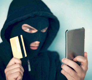 Мошенники крадут деньги с карт через «безопасную доставку OLX»