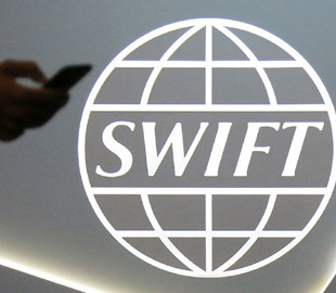 Білоруські банки можуть також відключити від SWIFT — ЗМІ