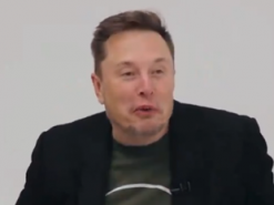 Маск вдруге "пожартував" про вбивство Камали Гарріс