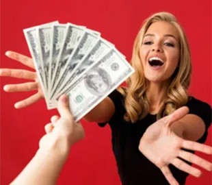 На три знаки зодіаку чекають 10 років успіху: їм щаститиме в усьому