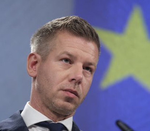 Парламент Угорщини позбавив Мадяра недоторканності через вкрадений телефон