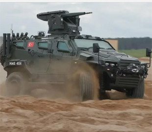 Розкриті технічні характеристики турецького бойового панцерника NMS 4×4 стандарту НАТО